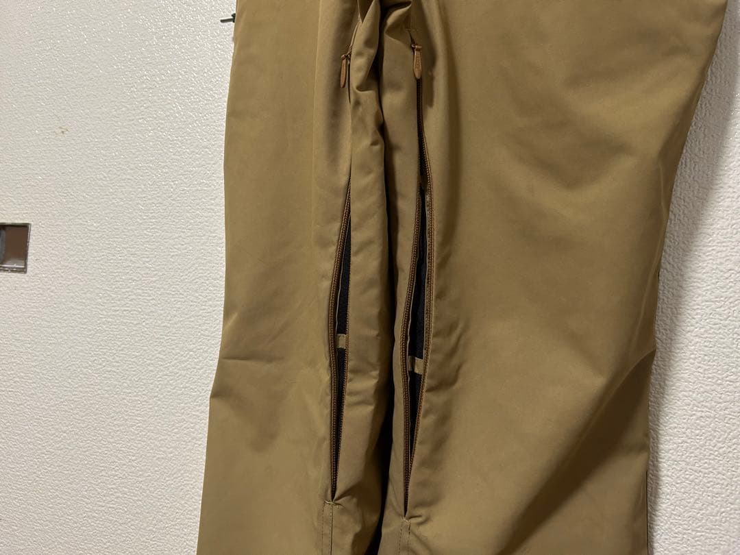 AIRBLASTER ⭐︎ビブパンツ　スノーボード　ウェア(女性用)　レディース