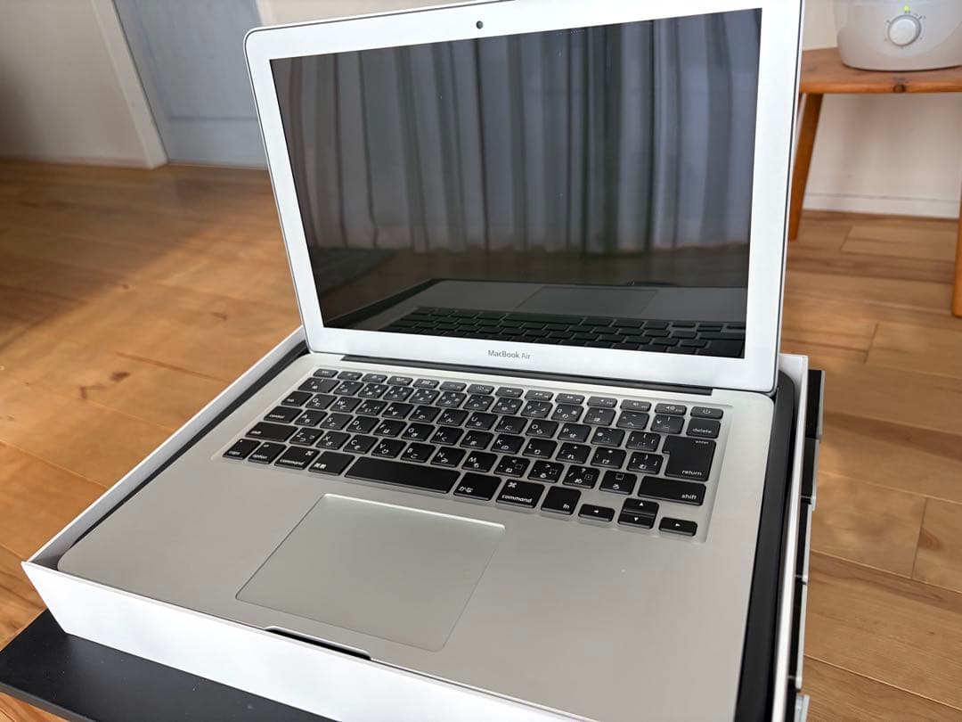 ★美品★MacBook Air 13インチ 2017 シルバー 本体 箱付き
