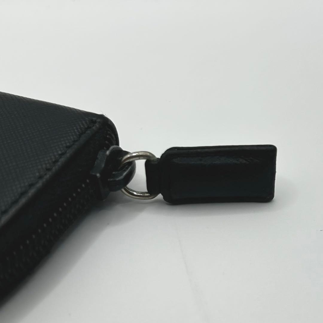 PRADA プラダ　キーケース　ラウンドジップ　サフィアーノレザー　ブラック