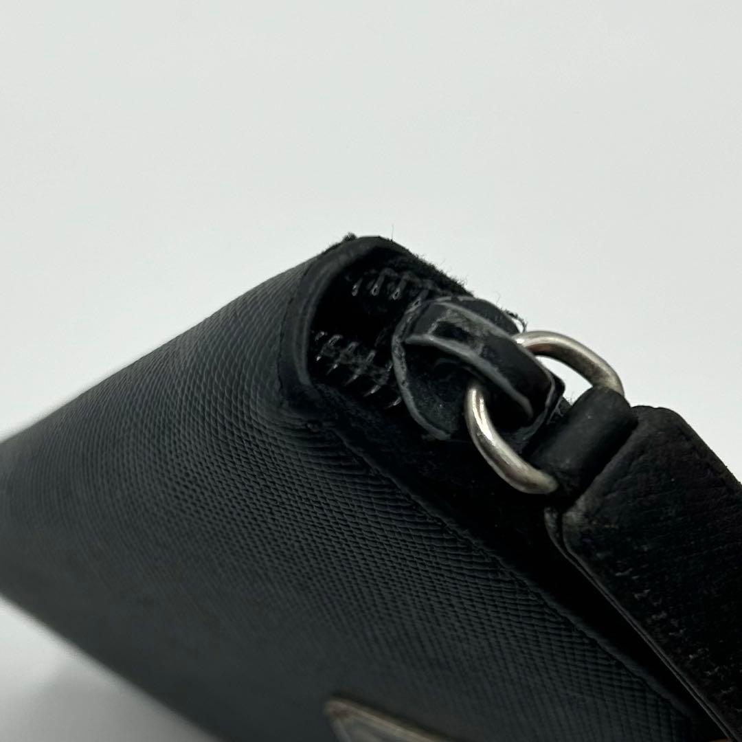 PRADA プラダ　キーケース　ラウンドジップ　サフィアーノレザー　ブラック