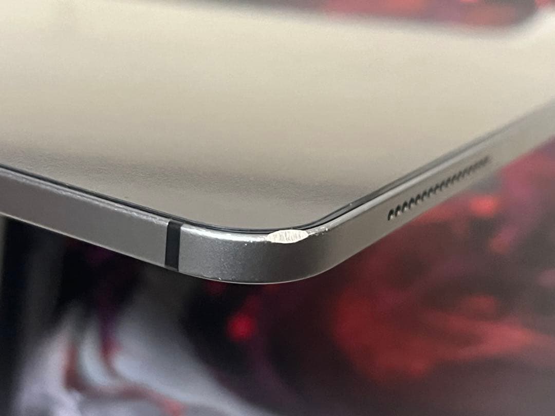 美品　iPad Pro 12.9インチ　1TB セルラー　スペースグレー