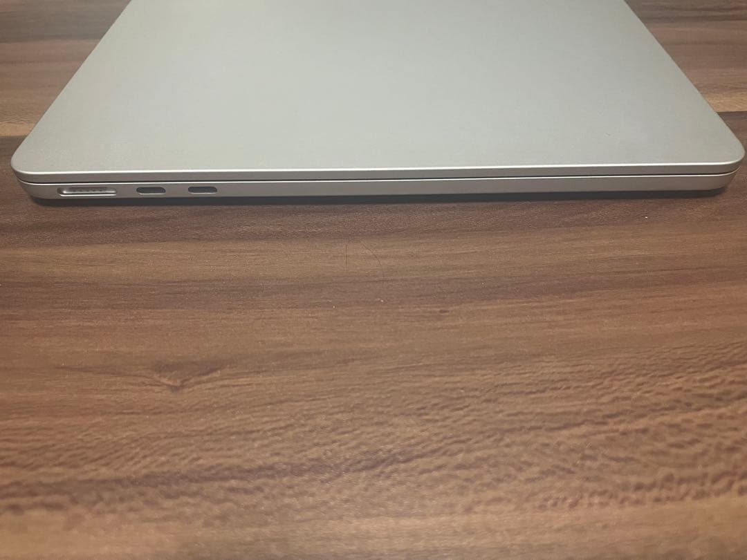 MacBook Air M2(24GB 13.6インチ)