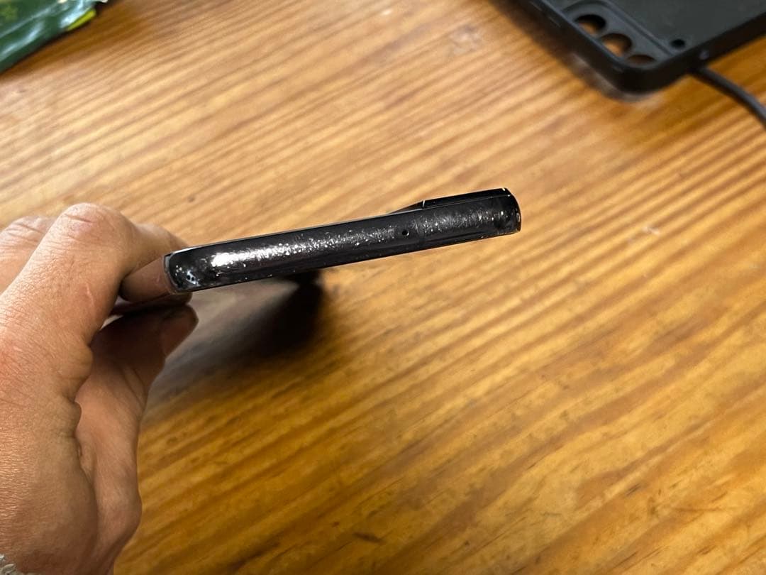 Galaxy S22 256GB SC-51C ドコモ版（SIMフリー）