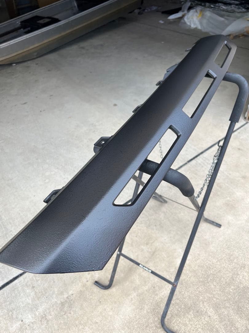 新型デリカD5 フロント、リアフルセット。チッピング塗装品