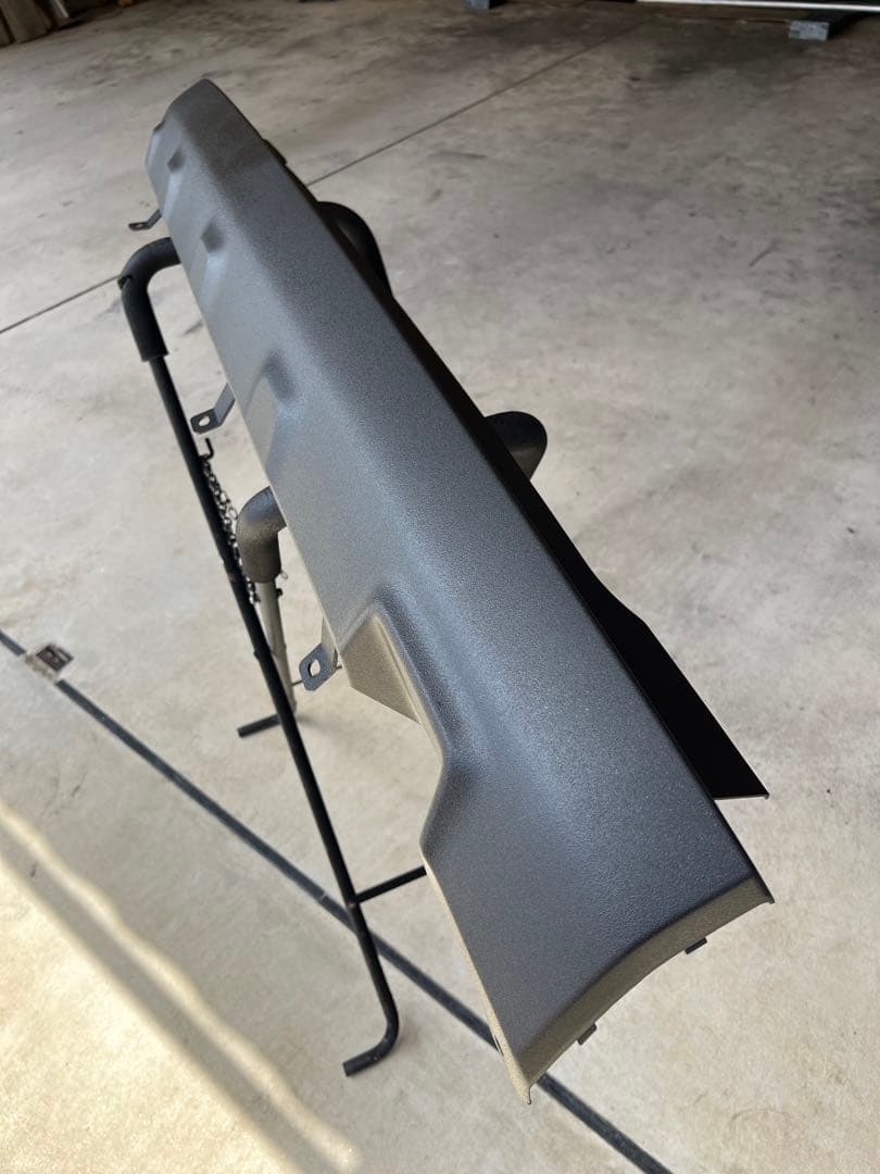 新型デリカD5 フロント、リアフルセット。チッピング塗装品