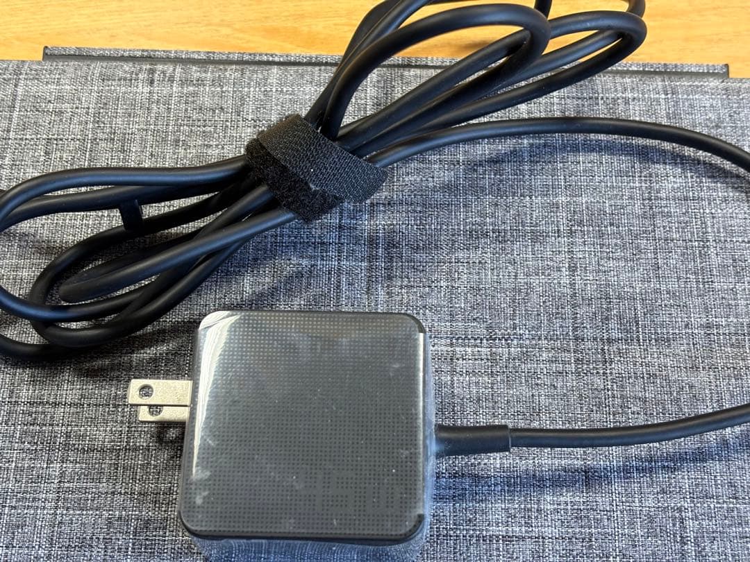 ASUS Chromebook本体 スタイラスペン付き