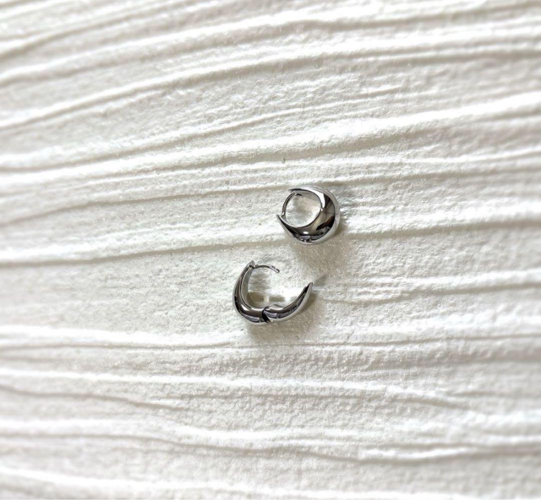 TOM WOOD トムウッド ice hoop small ピアス シルバー