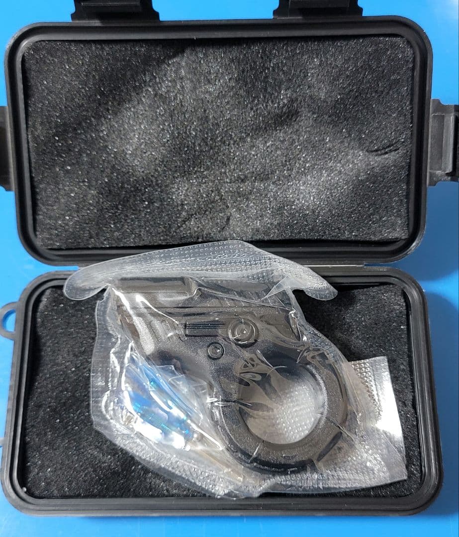 澤*太様 新品 フィジェットトイ EDC 銃 ガン 金属 リロード zoom フ