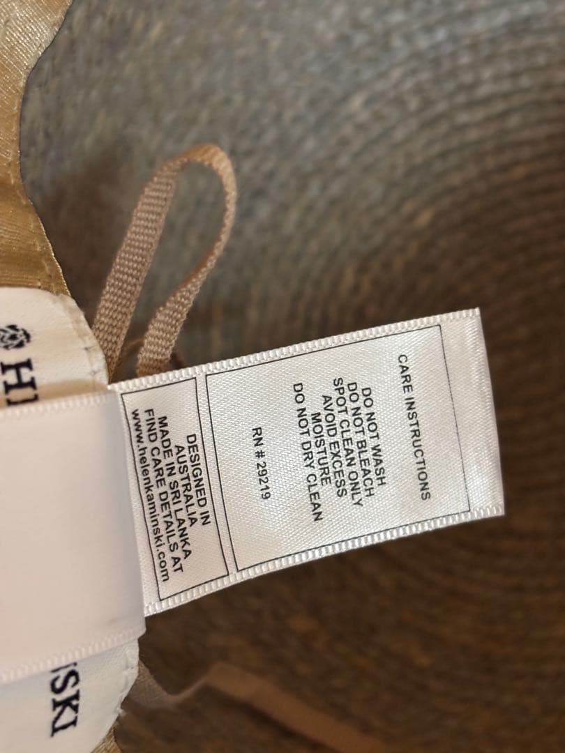 美品 Helenkaminski ヘレンカミンスキー 帽子 ベサ6 BESA6