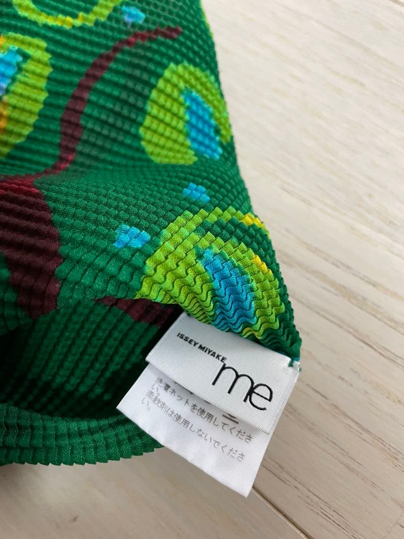イッセイミヤケ　me ストレッチプリーツ