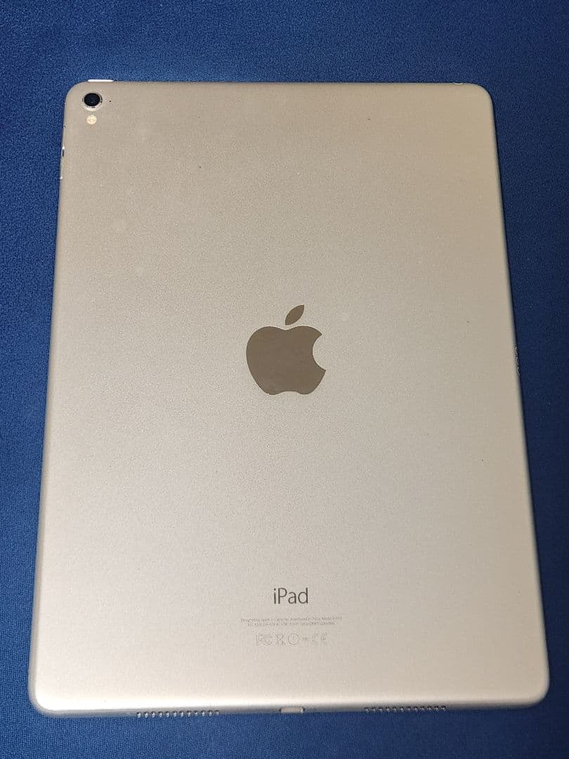 iPad Pro 9.7 256GB シルバー ペン キーボード