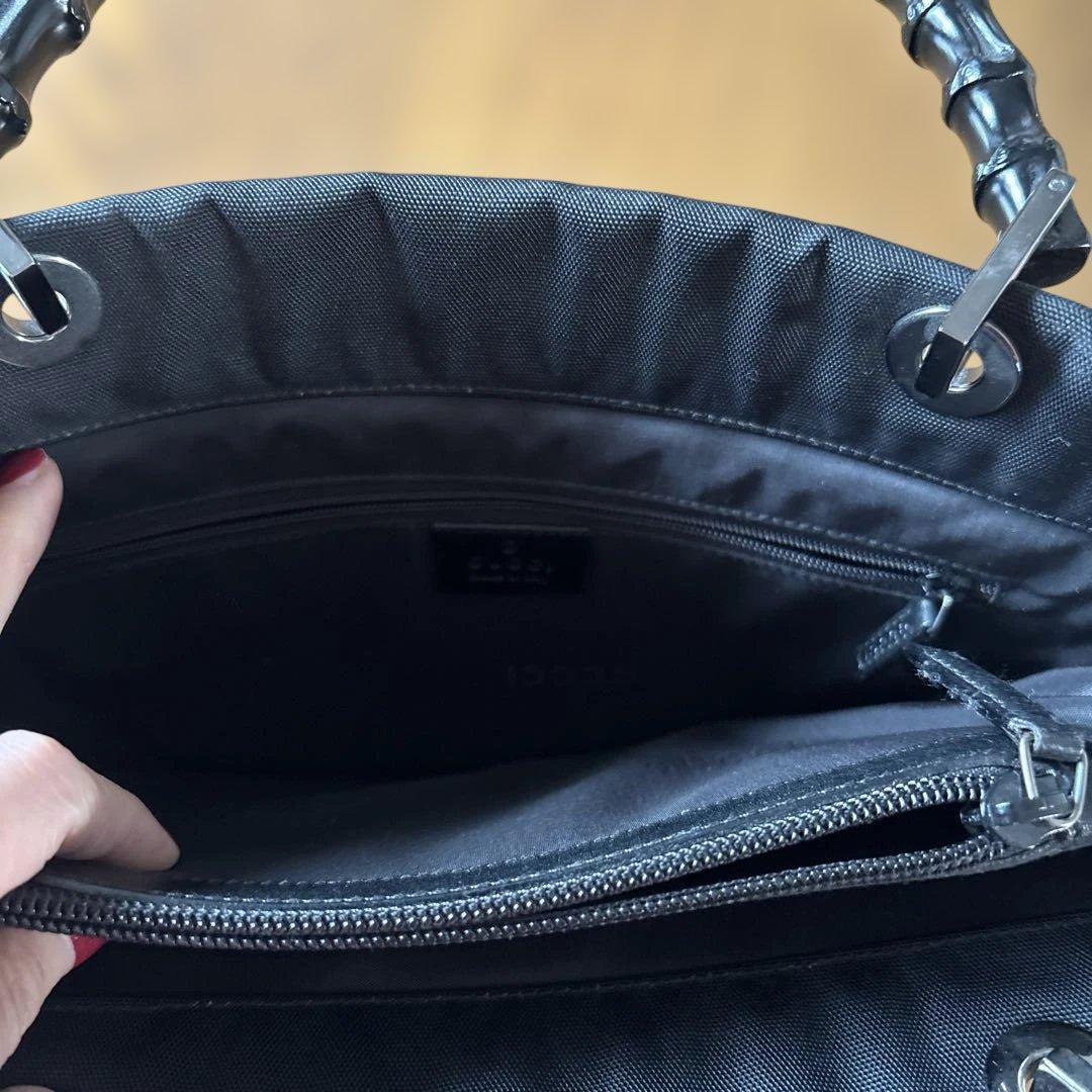 k*4様 GUCCI ブラック ハンドバッグ バンブーハンドル
