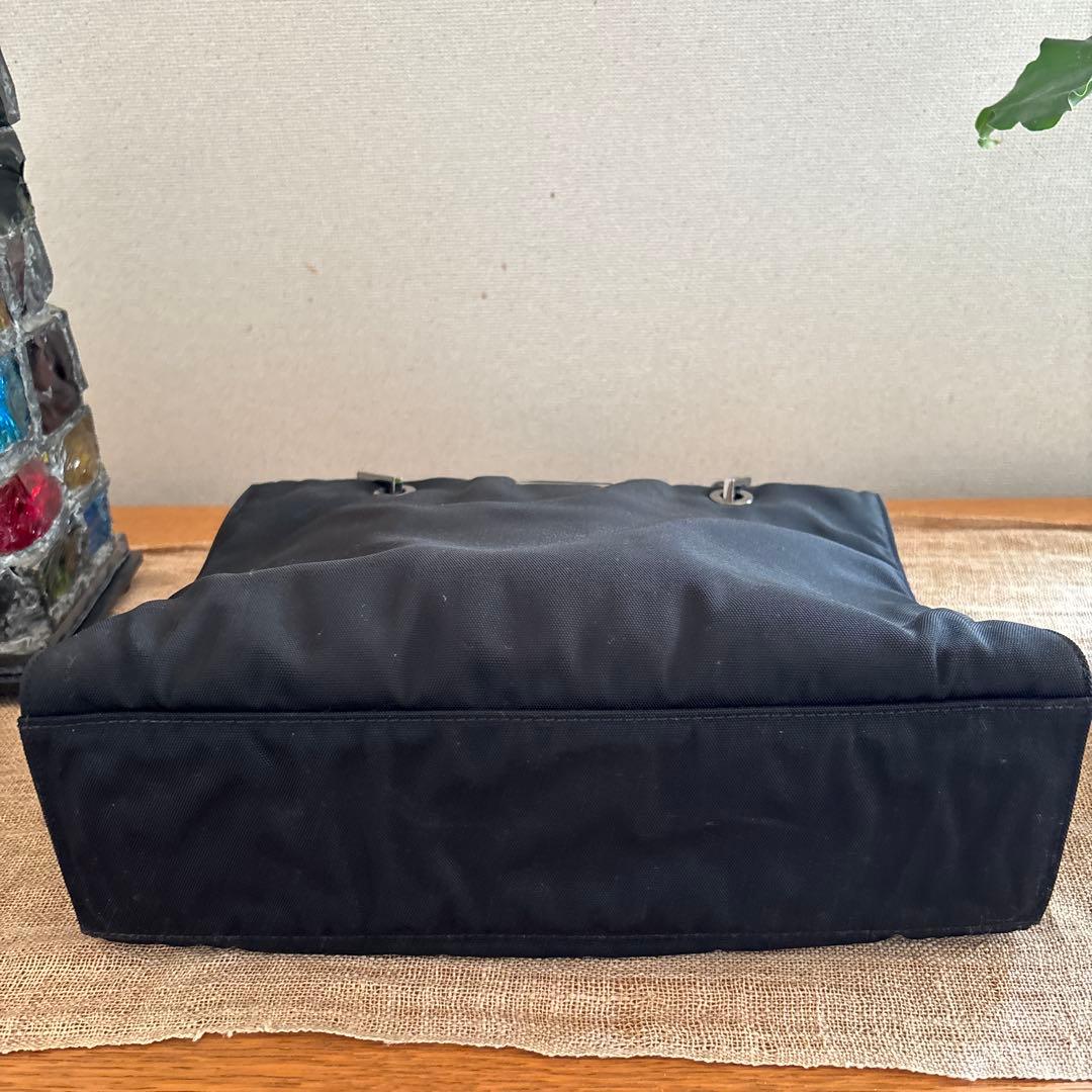 k*4様 GUCCI ブラック ハンドバッグ バンブーハンドル