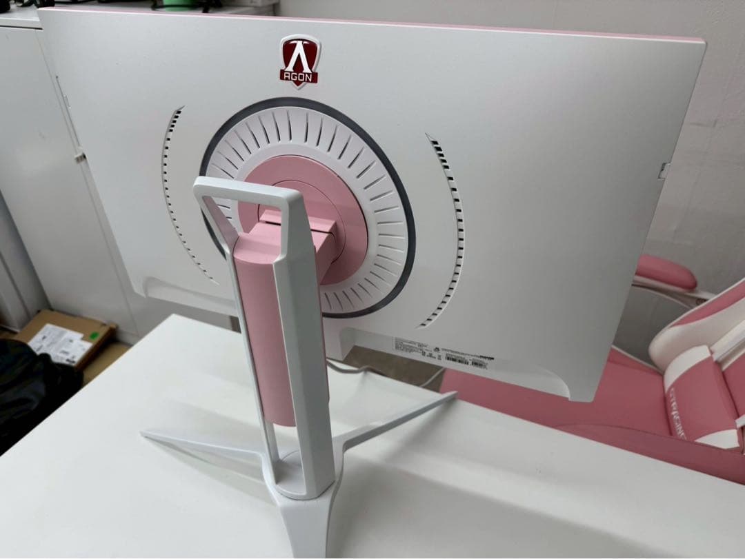 ピンク ゲーミングモニター ディスプレイ　AG273FXR