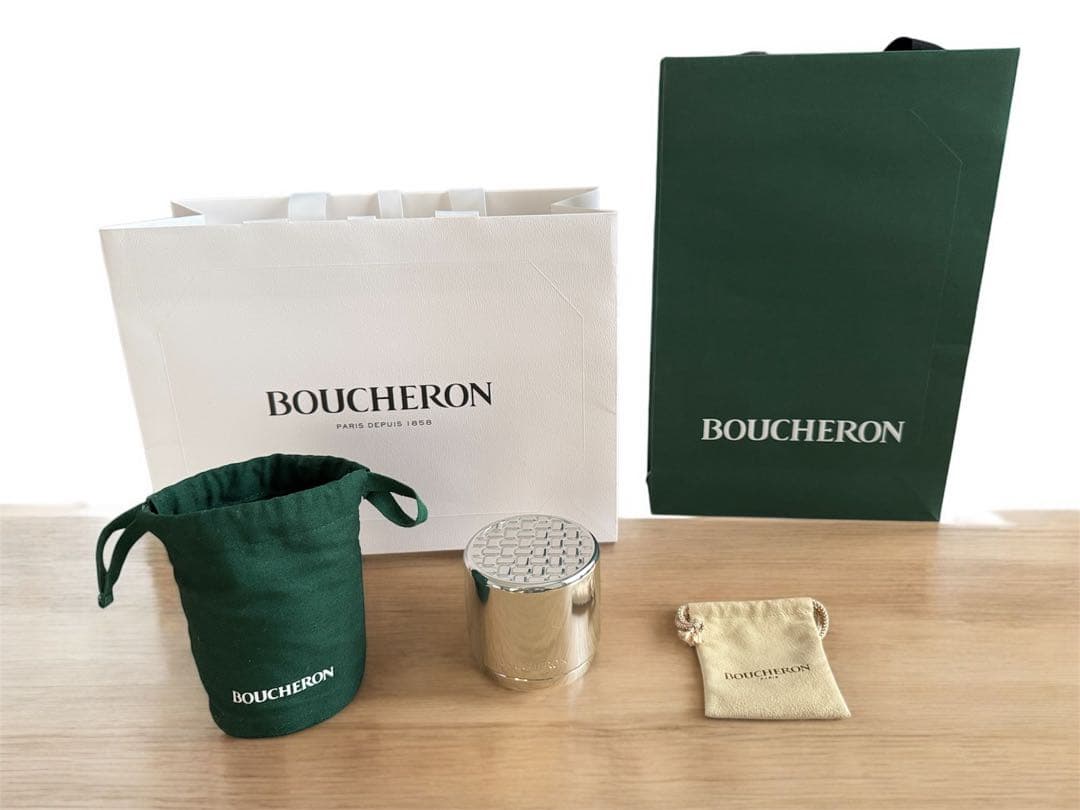 BOUCHERON アクセサリーシルバーケース、巾着（２個）、紙袋（2枚）セット