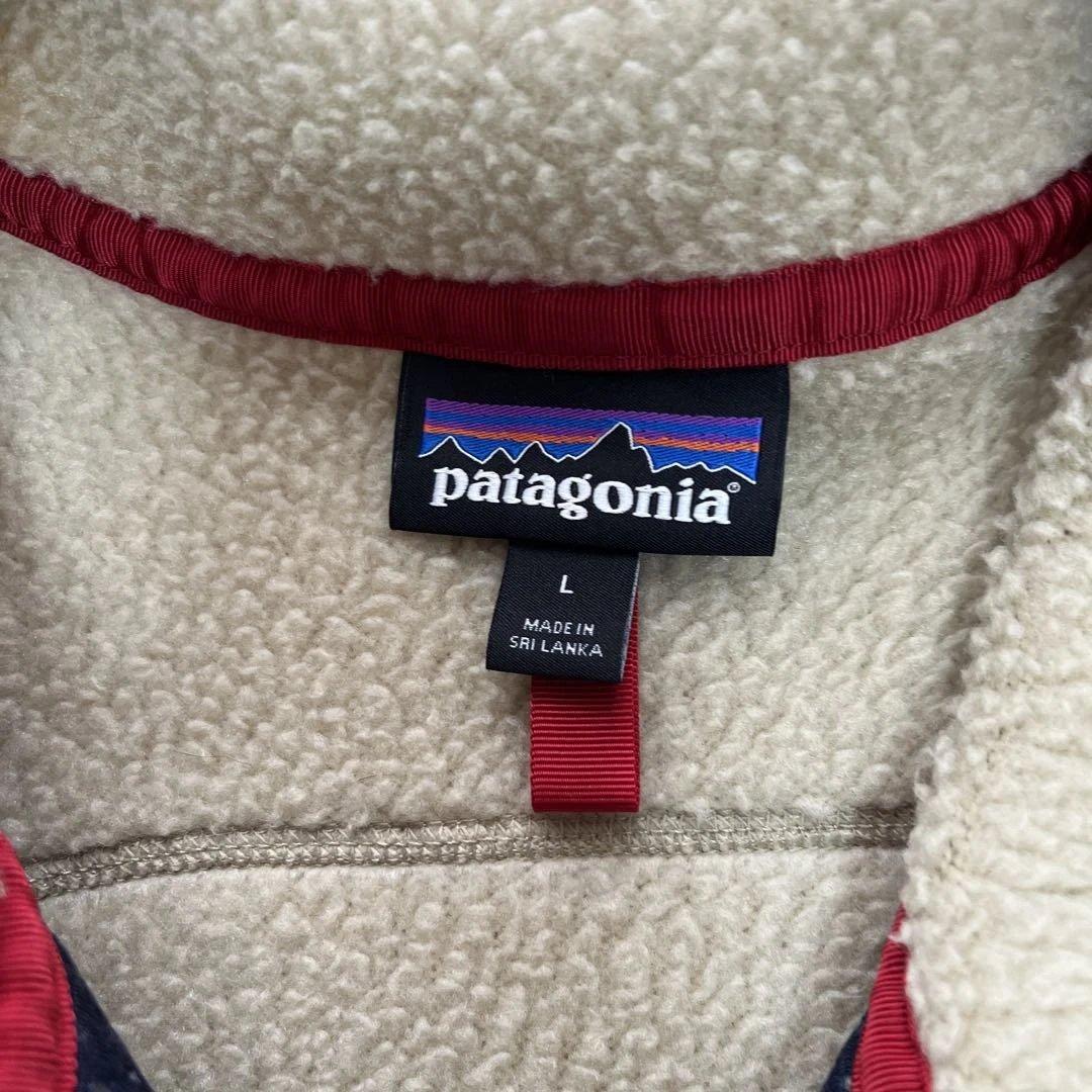 パタゴニア　フリースベスト　クリーム色　Lサイズ