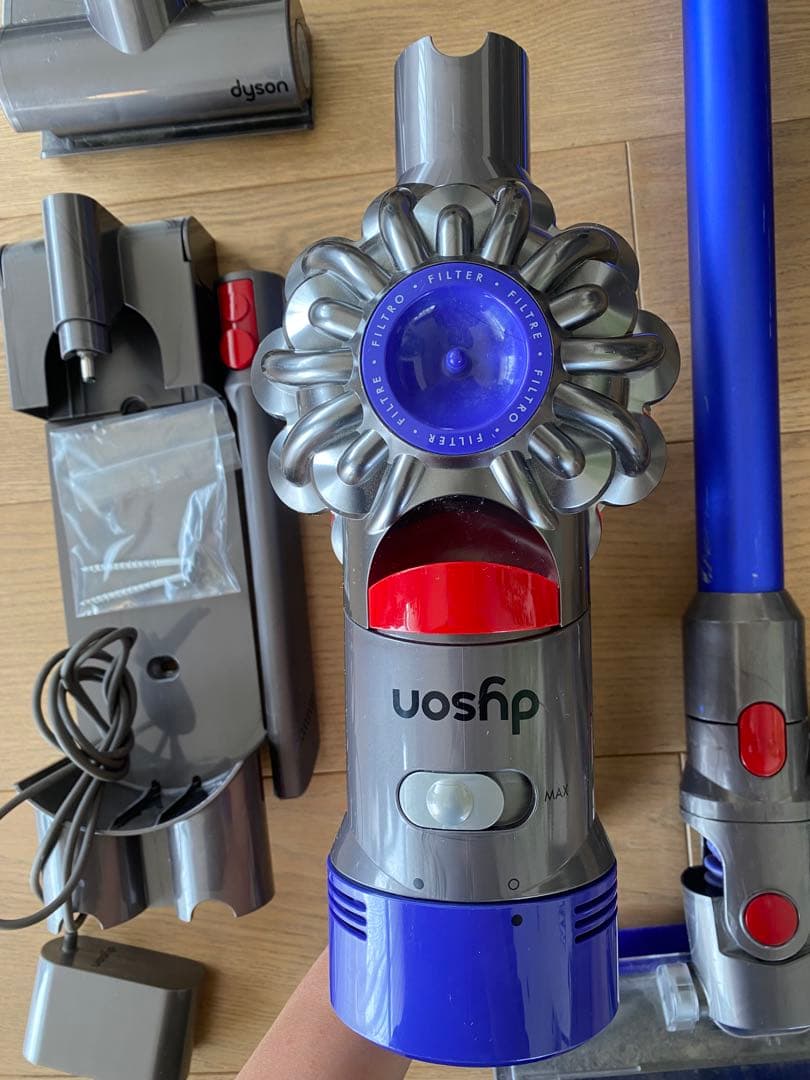 dyson v8 absolute ダイソン コードレス掃除機セット