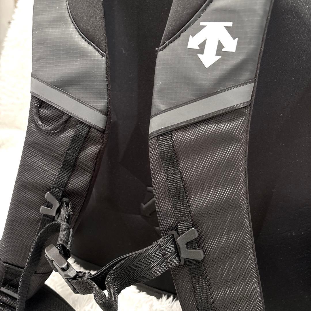 【未使用級】DESCENTE デサント スキー バックパック ブラック 大容量