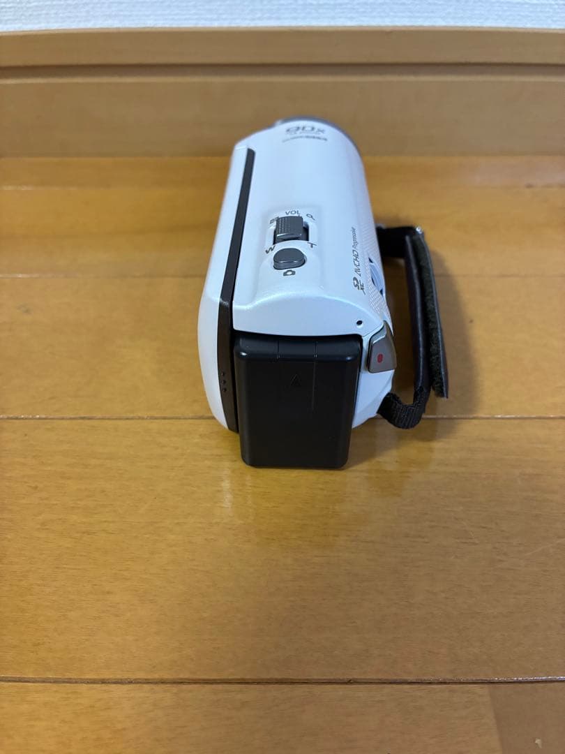Panasonic　HC-V360MS　ホワイト
