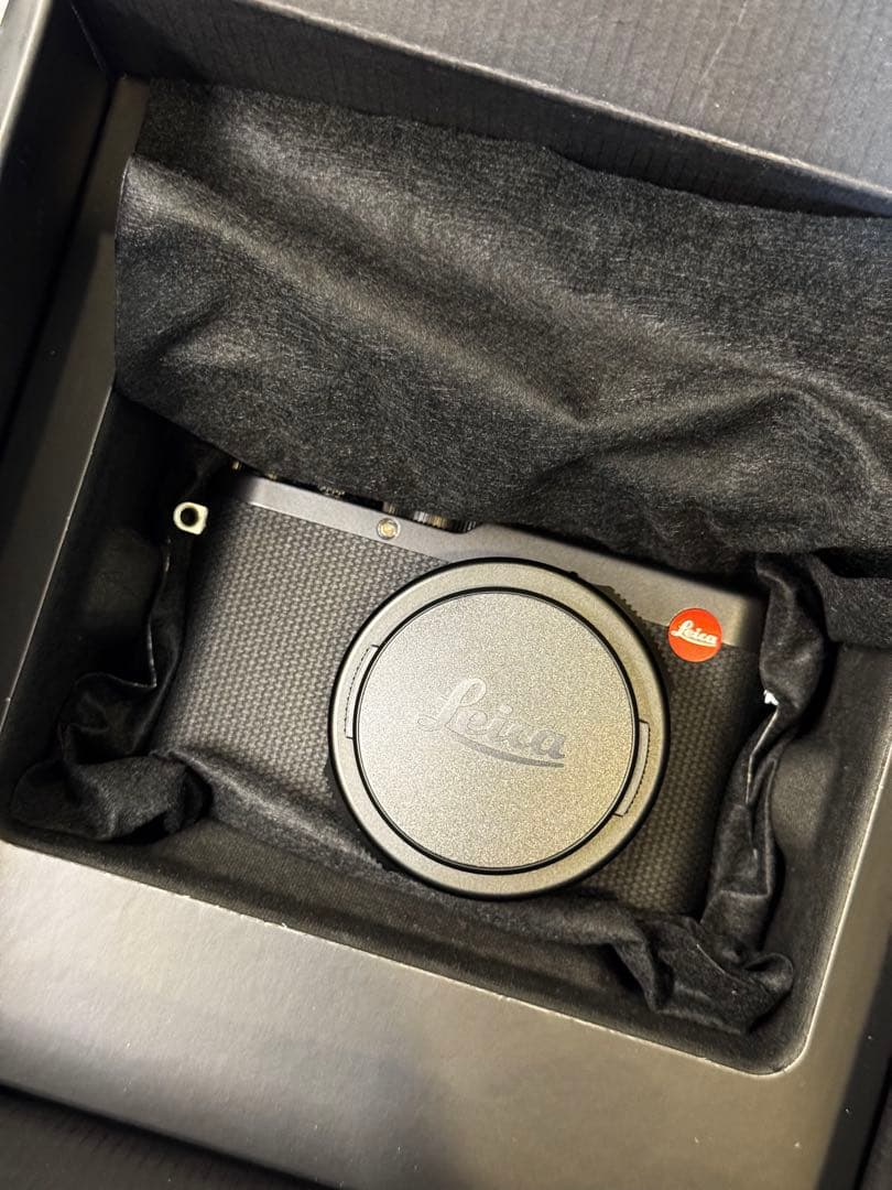 LEICA D-LUX8 付属＋アクセ多数(新品サムレストオートキャップなど)