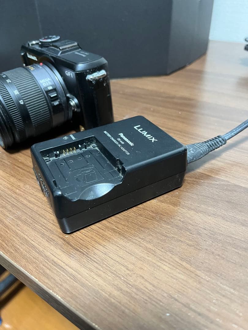 動作確認済　Panasonic Lumix GF-1 ミラーレス一眼