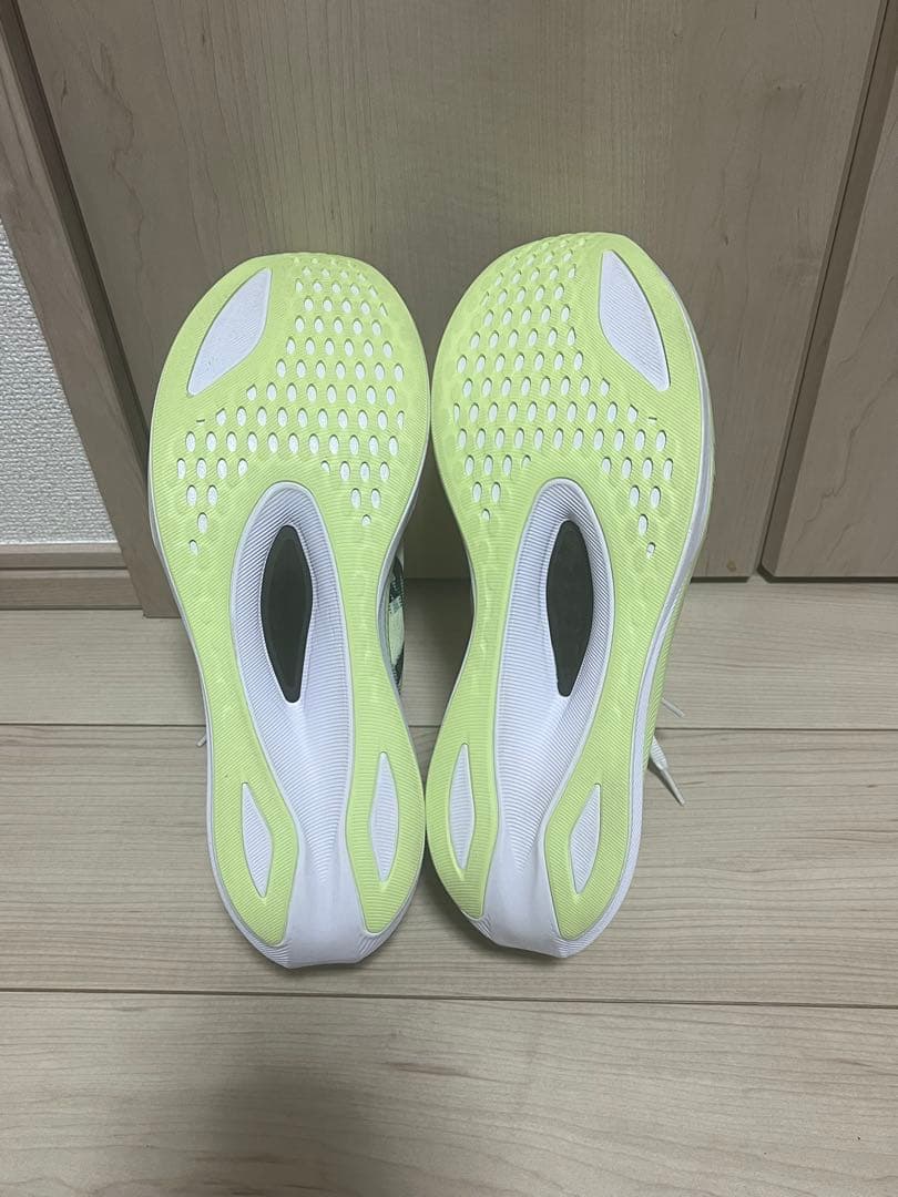 アシックス マジックスピード4 28.5 ランニングシューズ　箱あり