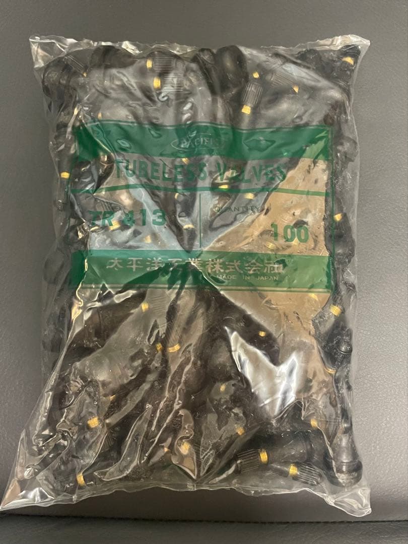 【工具缶】チューブレスバルブ　太平洋工業　TR413 300個