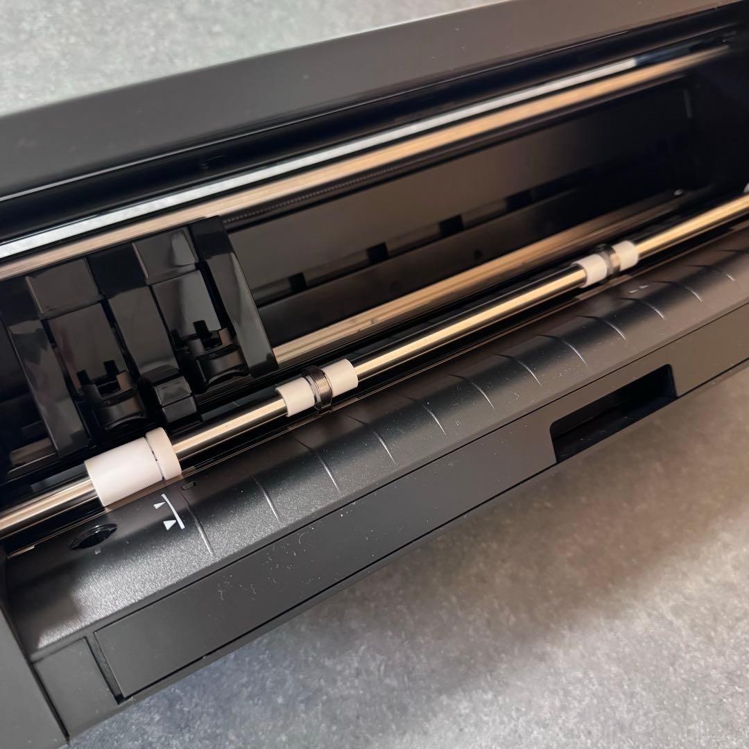 Silhouette CAMEO4 本体 カッティングマシーン 廃盤 レア 黒