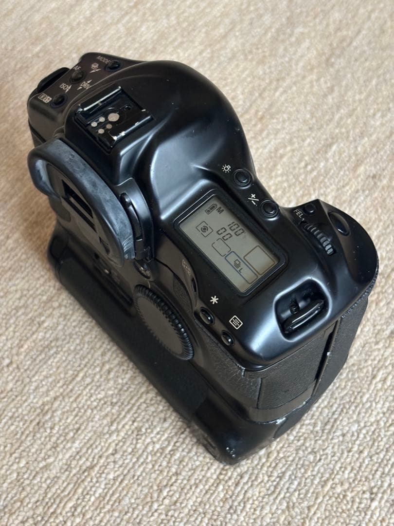 フィルムカメラ Canon EOS 1V