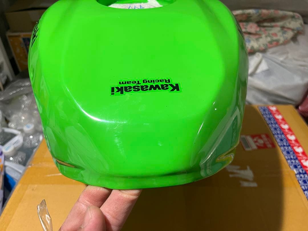 Kawasaki ZX25R 中古タンク