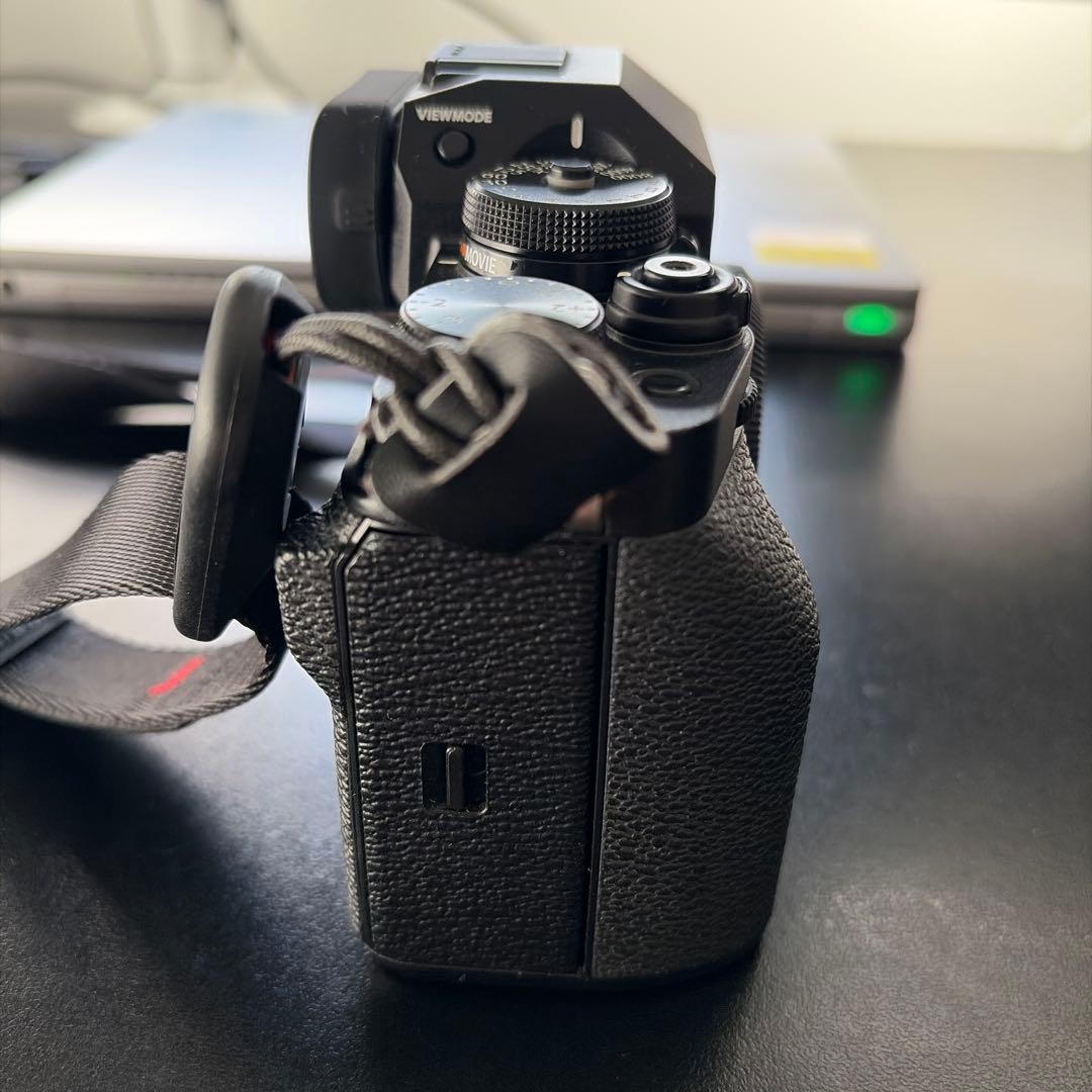 FUJIFILM X-T4 ミラーレス一眼セット