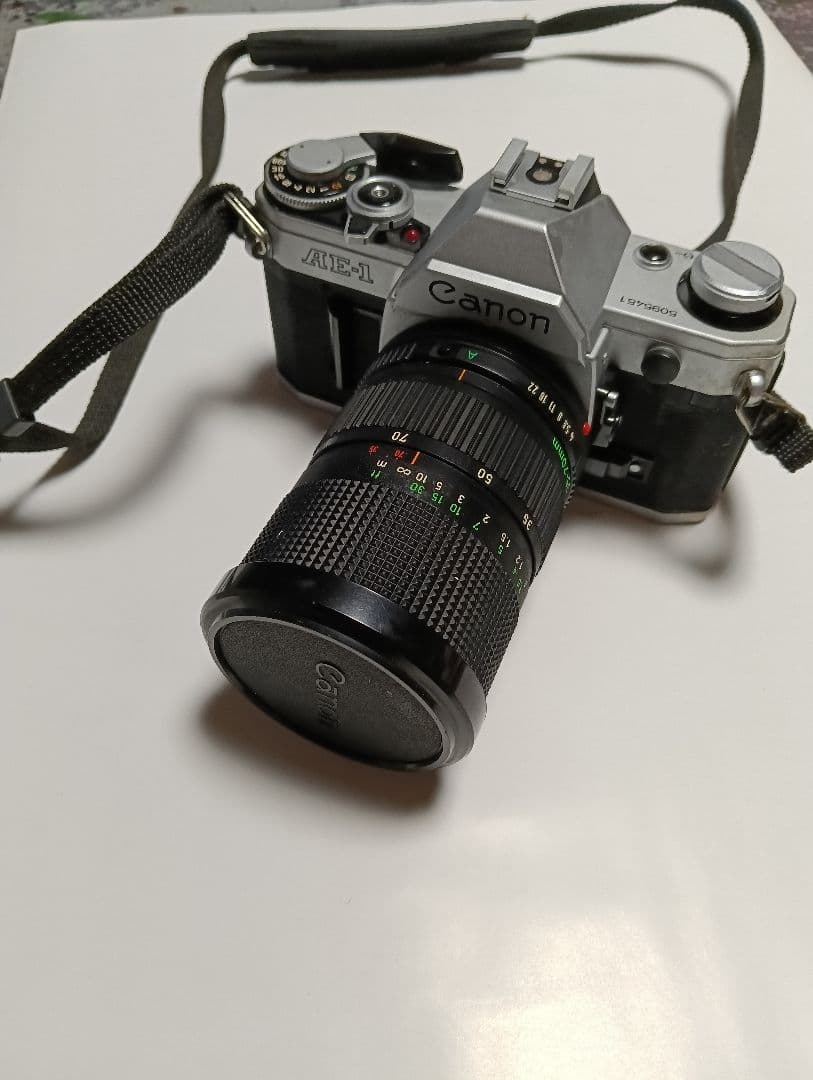 Canon AE-1 一眼レフカメラ 35-70mmレンズ付き
