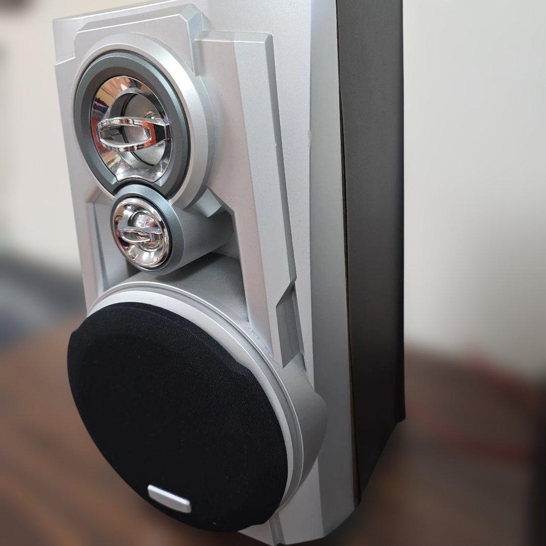 2ウェイスピーカー シルバー・ブラック