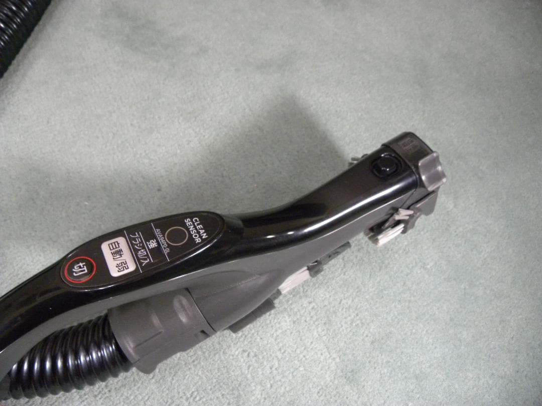 Panasonicサイクロン掃除機MC-SR41KとMC-SR610K2台セット