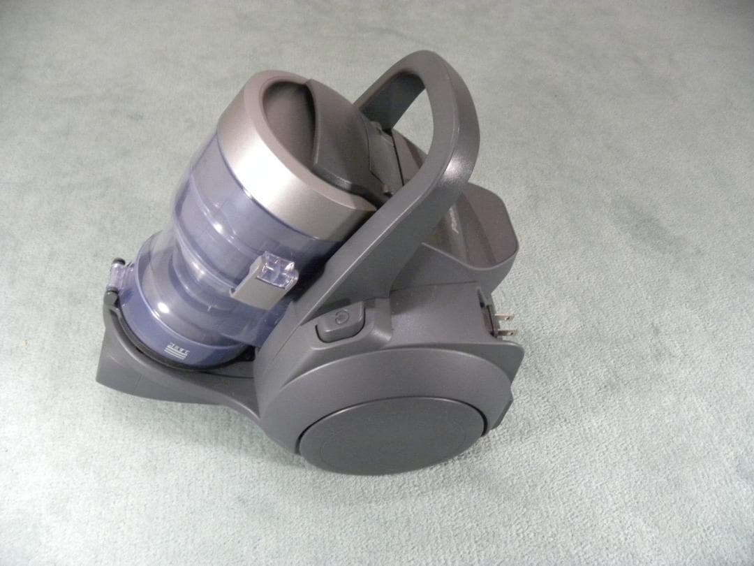 Panasonicサイクロン掃除機MC-SR41KとMC-SR610K2台セット