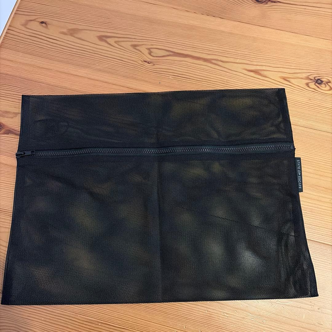 STATE OF ESCAPADE ブラック トートバッグ