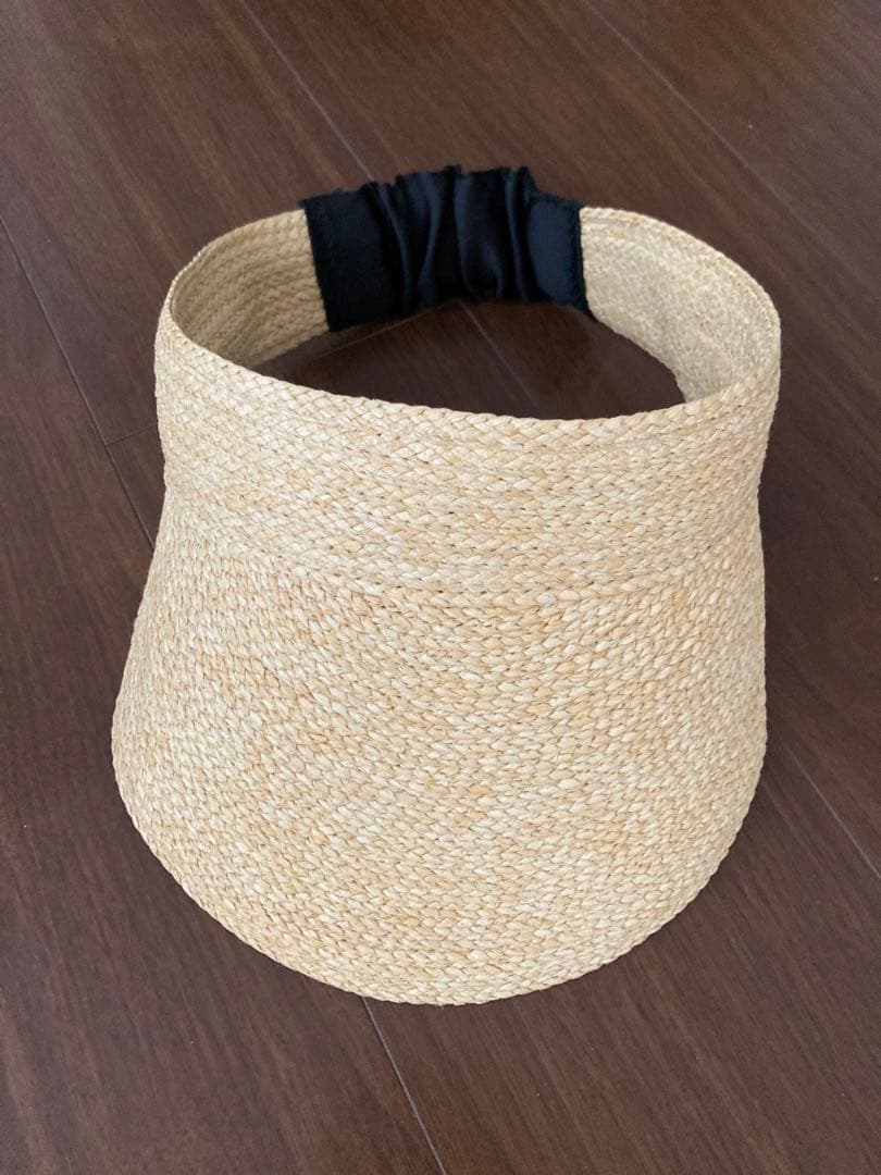 未使用✨Helen Kaminski MEDEA バイザー