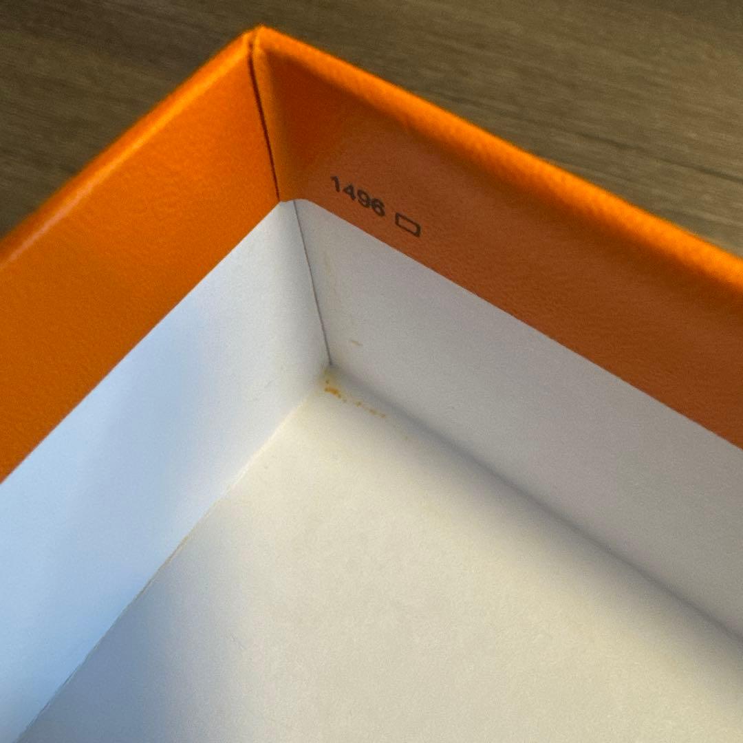 HERMES ギフト箱 オレンジ 1496