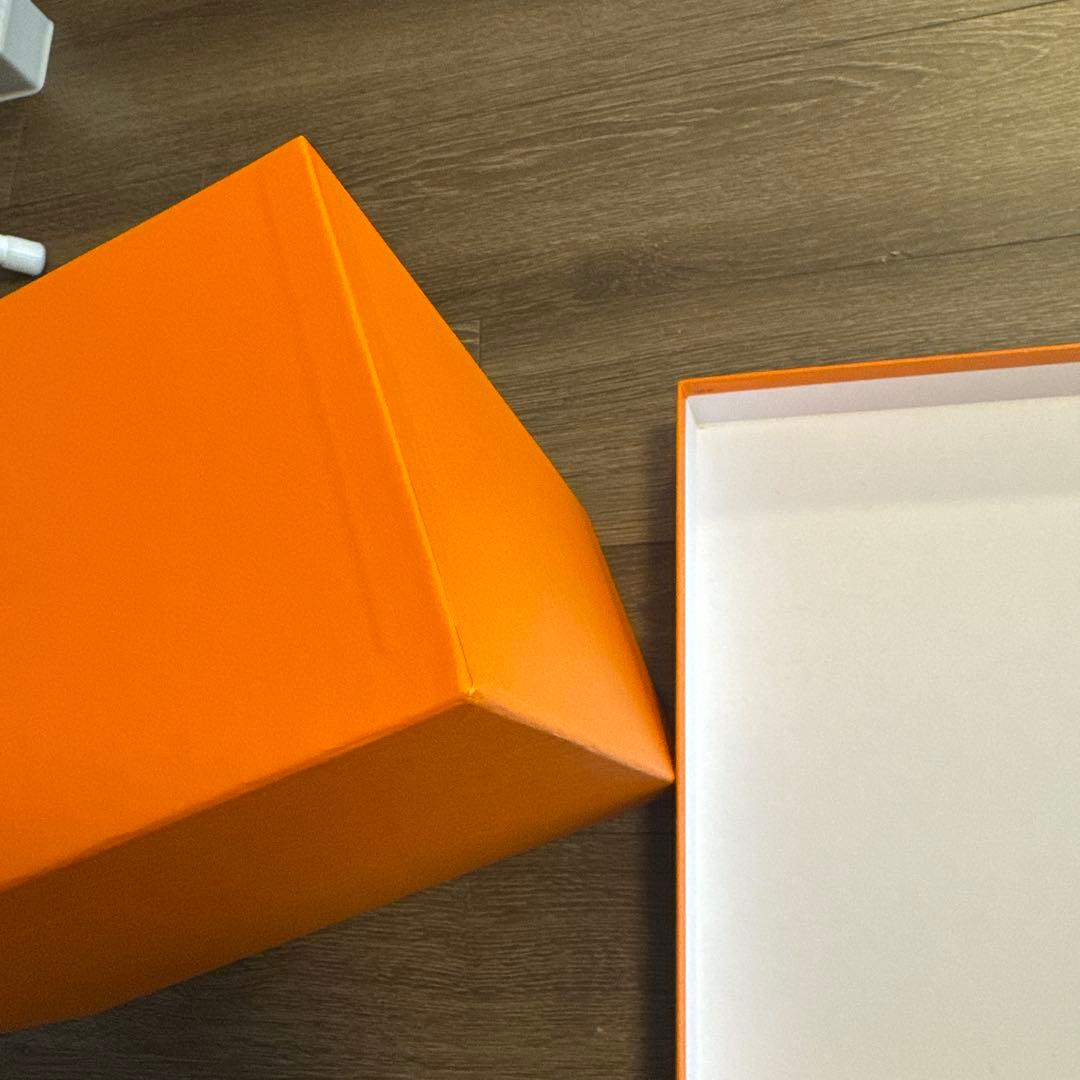 HERMES ギフト箱 オレンジ 1496