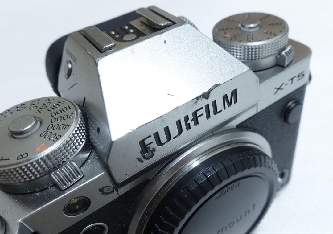 Fujifilm X-T5 ミラーレスカメラ 本体 シルバー ボディのみ