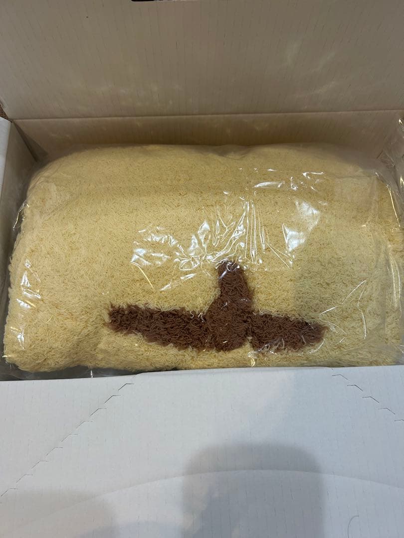 新品　80-90サイズ　ジェラートピケ ポケモン ピカチュウ ロンパース