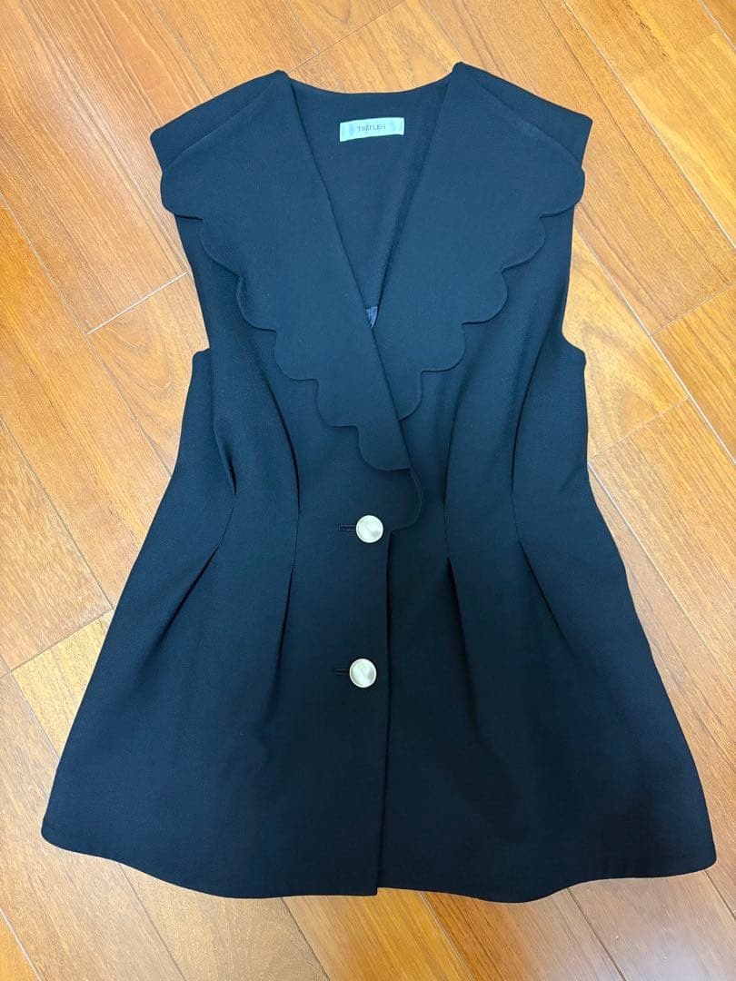 Trefle＋1 スカラップベスト