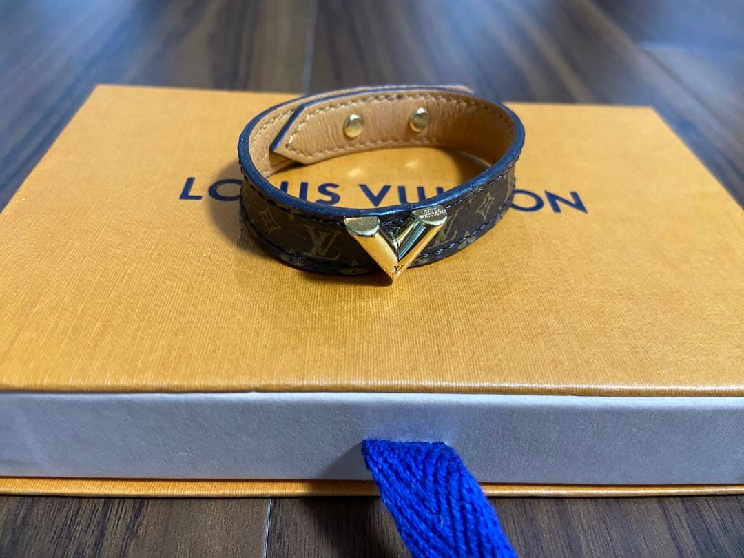 【美品】ルイヴィトン ブラスレ エセンシャル V ブレスレット モノグラム