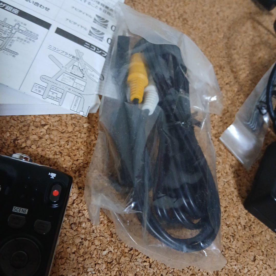 Nikon LPIX S3100 デジカメ シルバー