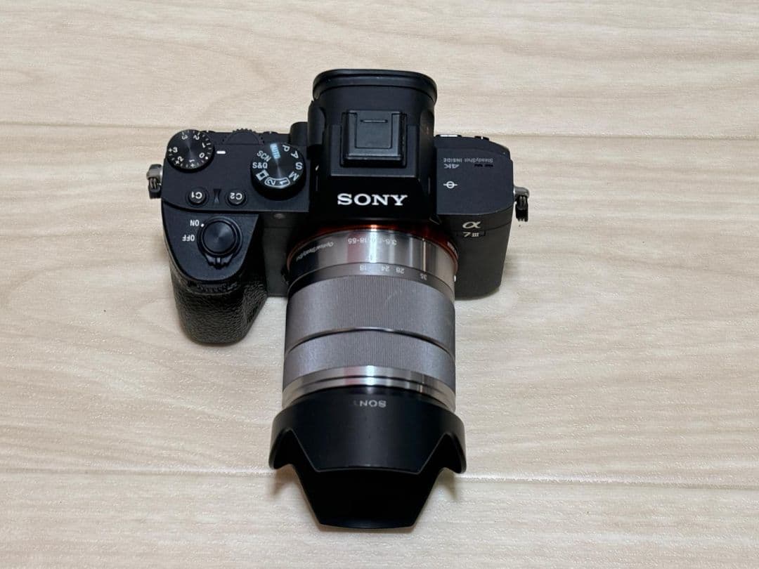 SONY α7 III デジタル一眼レフ 標準ズームレンズ付き ILCE 7M3