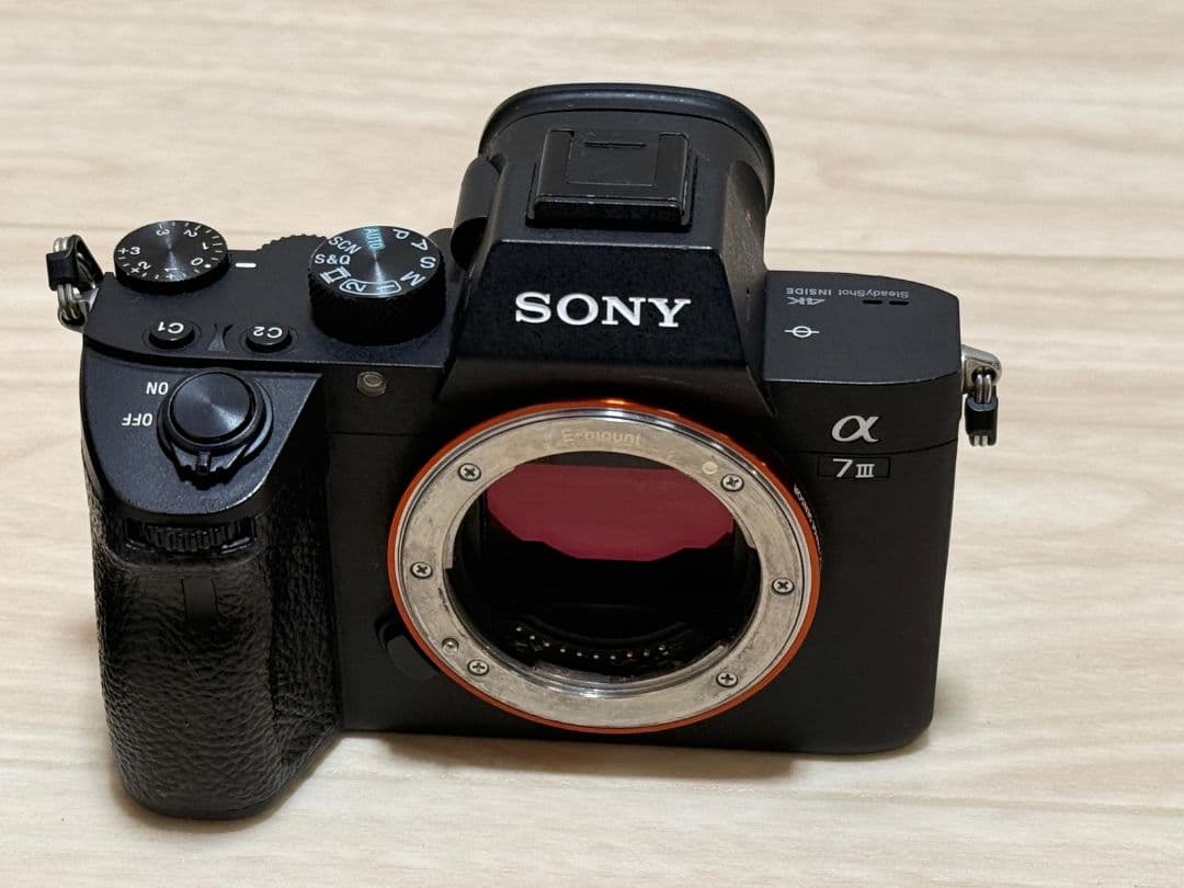SONY α7 III デジタル一眼レフ 標準ズームレンズ付き ILCE 7M3