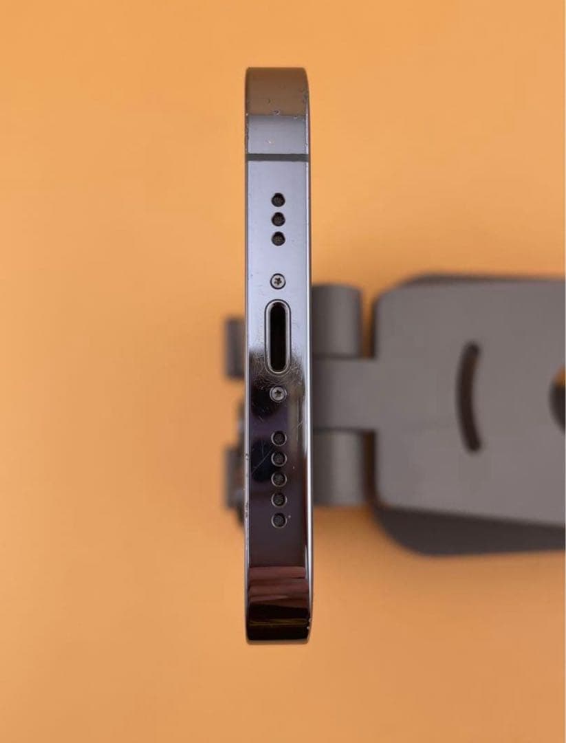 iPhone 13 Pro 128GB シエラブルー バッテリー純正93%美品。