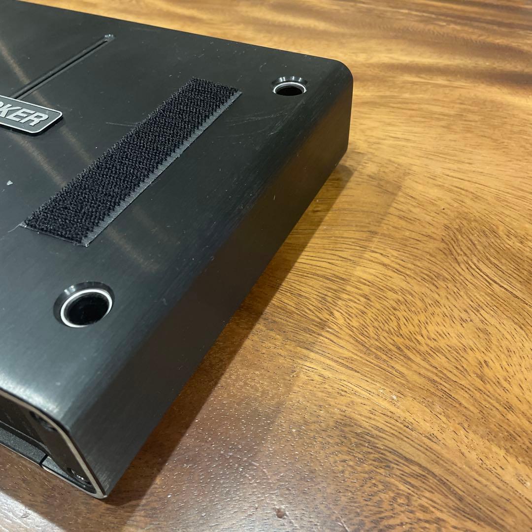 【２台込み】kicker アンプ　IQ500.4 Q-CLASS