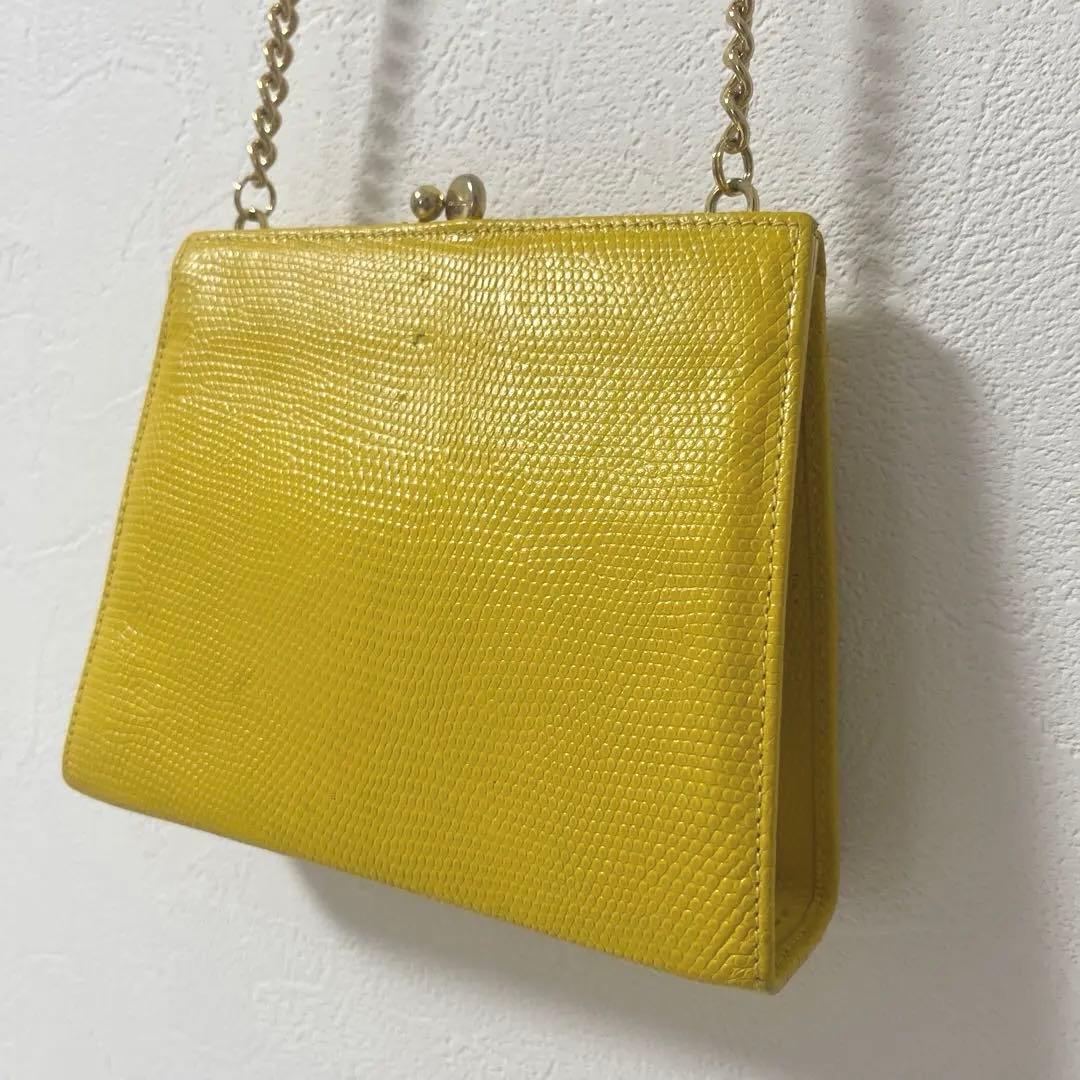 フェラガモ　ヴァラ　リボン　イエロー　がま口　ミニ　チェーン　ショルダーバッグ