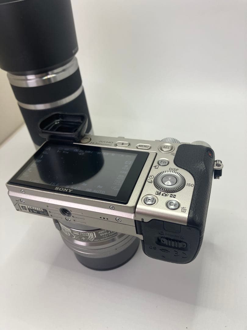 【返品保証・動作良好】SONY α6000 ダブルズームレンズキット シルバー